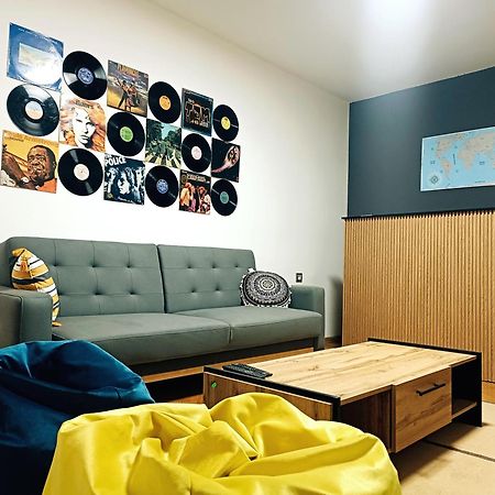 Hostel Central Skopje Ngoại thất bức ảnh