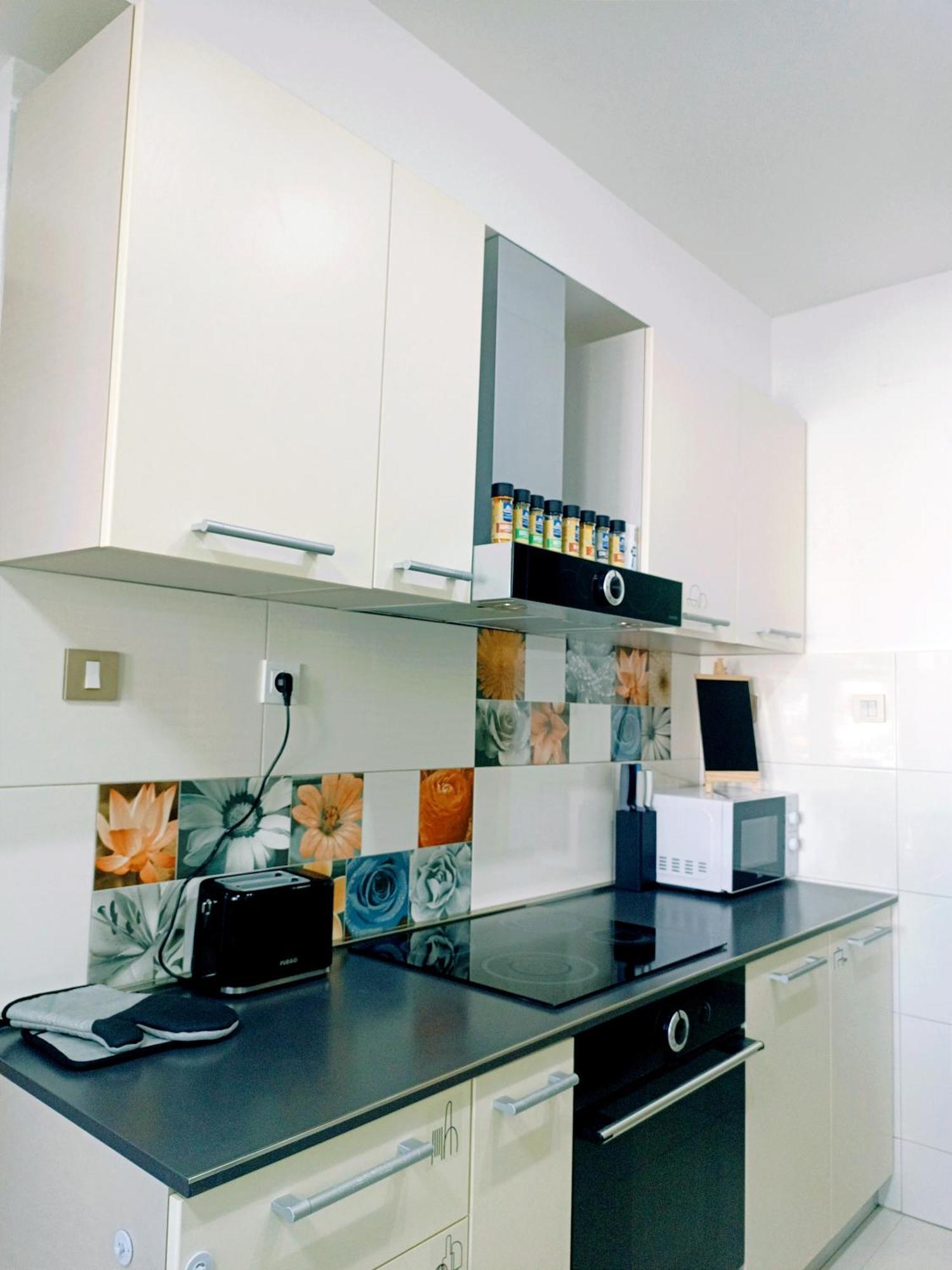 Hostel Central Skopje Ngoại thất bức ảnh