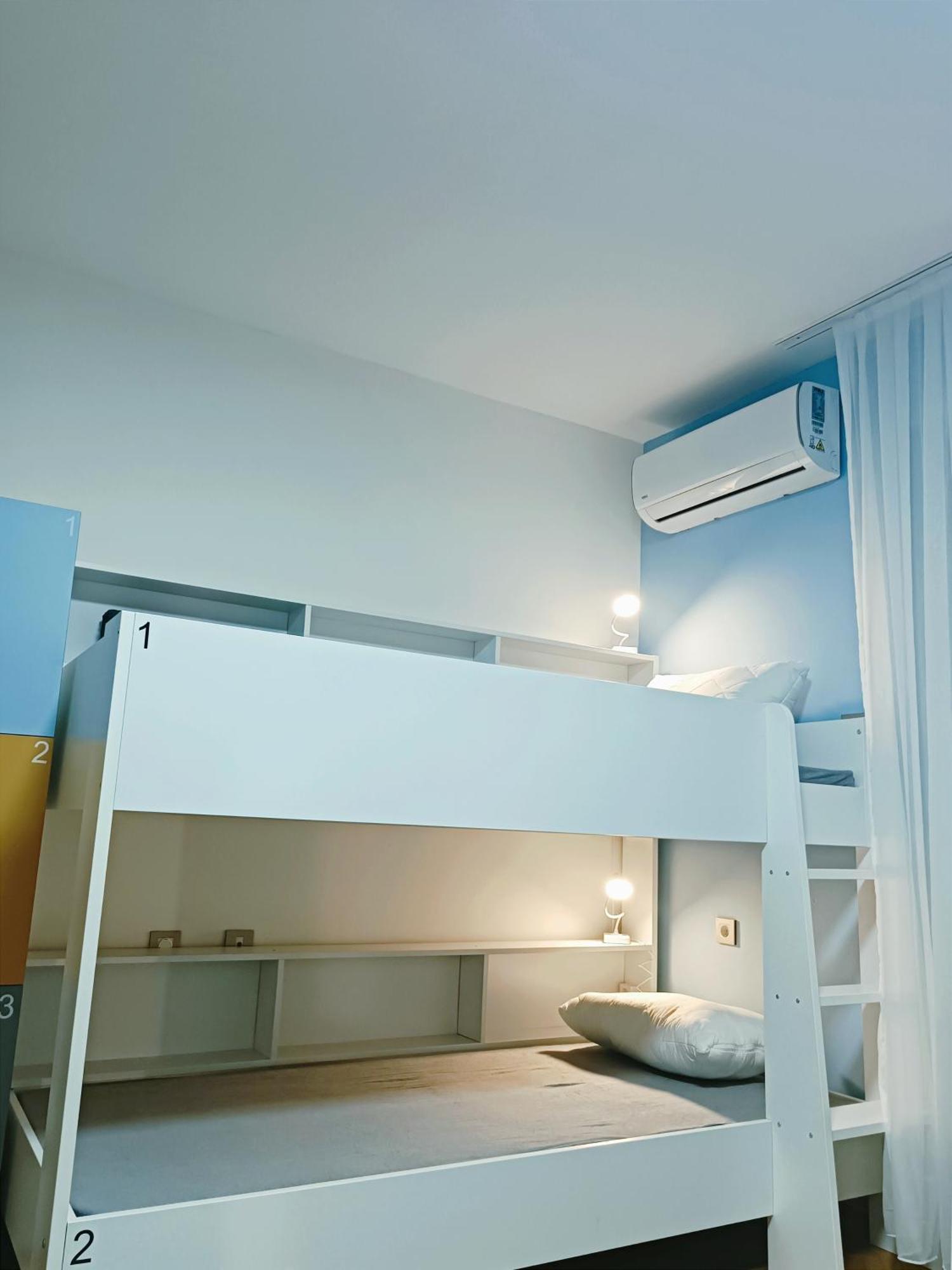 Hostel Central Skopje Ngoại thất bức ảnh