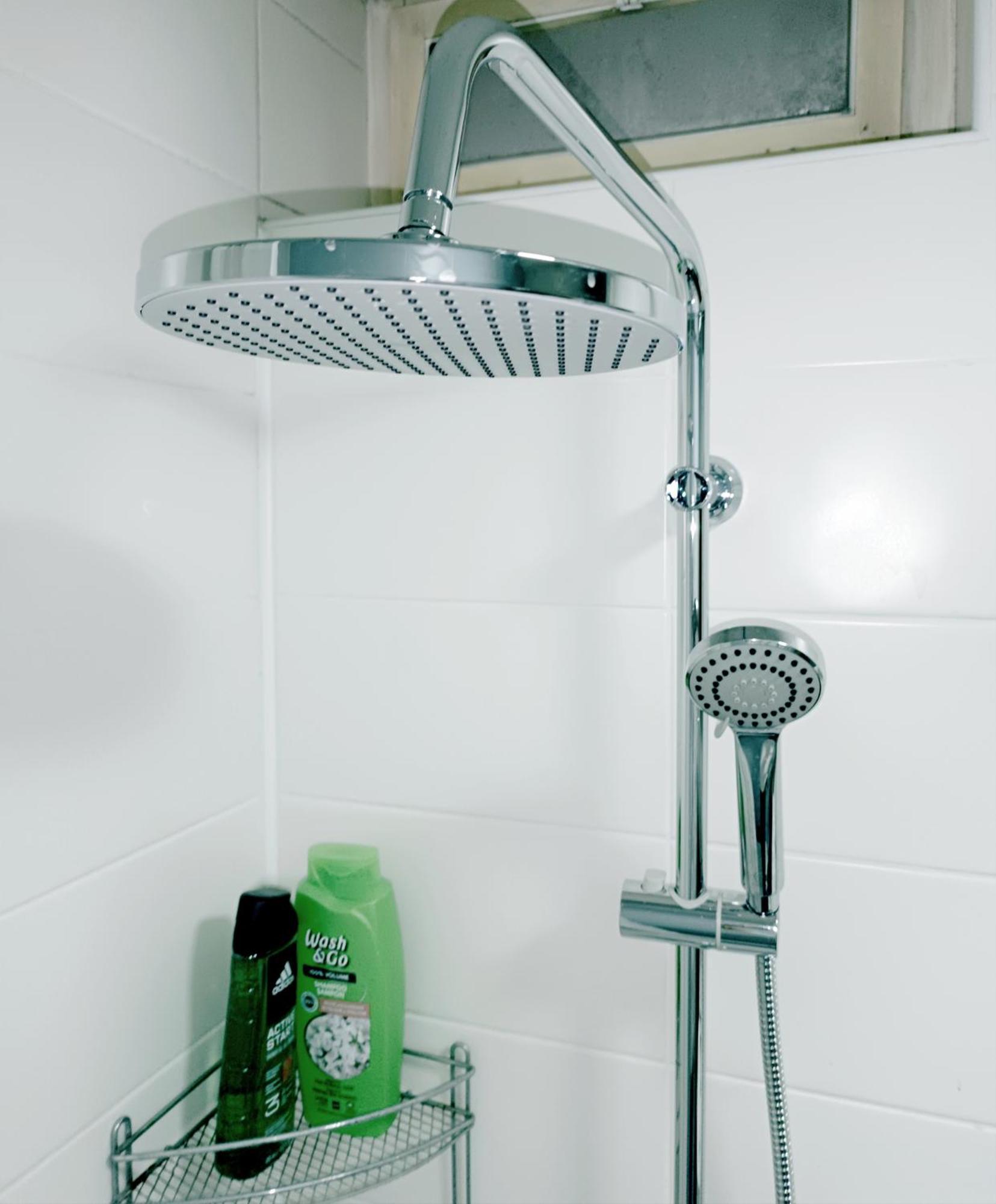 Hostel Central Skopje Ngoại thất bức ảnh