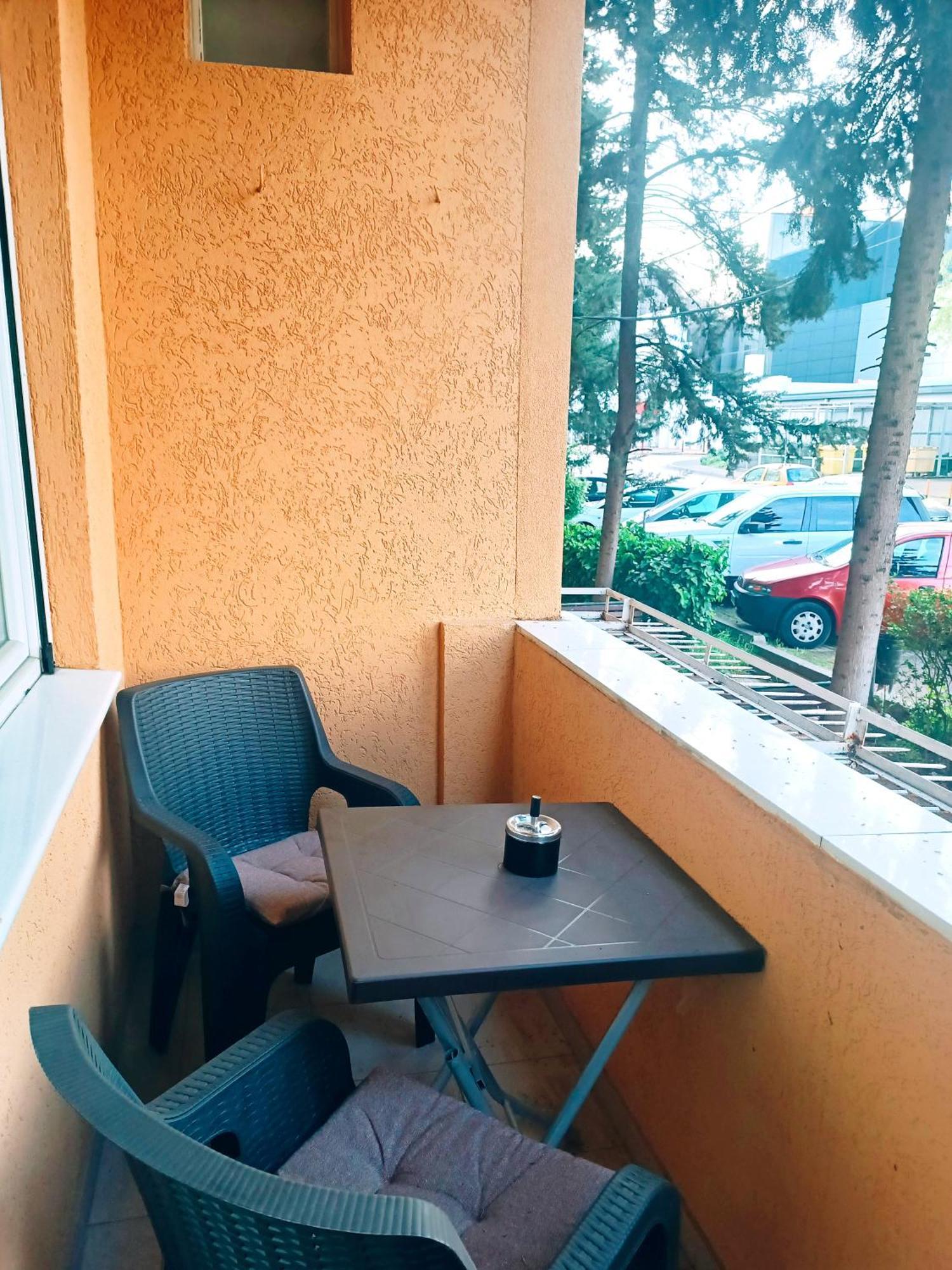 Hostel Central Skopje Ngoại thất bức ảnh